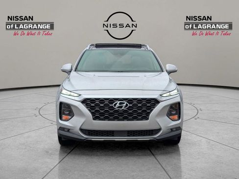 Used 2019 Hyundai Santa Fe AWD image 2