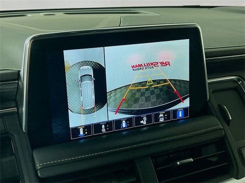 Used 2023 GMC Yukon SLT w/ SLT Premium Package image 19