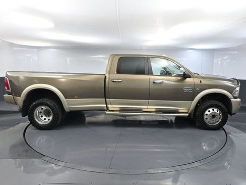 Used 2015 RAM 3500 Laramie Longhorn image 3