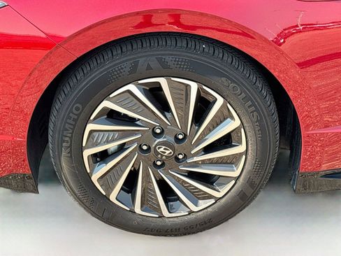 Certified 2025 Hyundai Sonata SEL FWD image 29