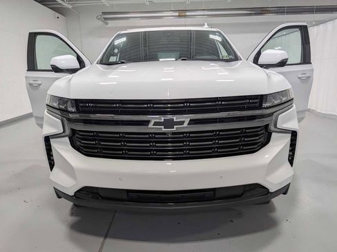 Used 2022 Chevrolet Tahoe RST w/ Luxury Package image 15