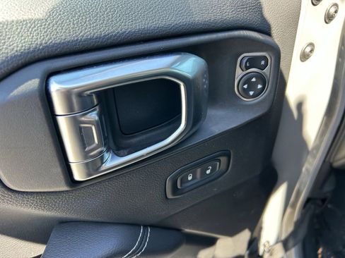 Used 2023 Jeep Wrangler Unlimited Sahara w/ Cold Weather Group image 25