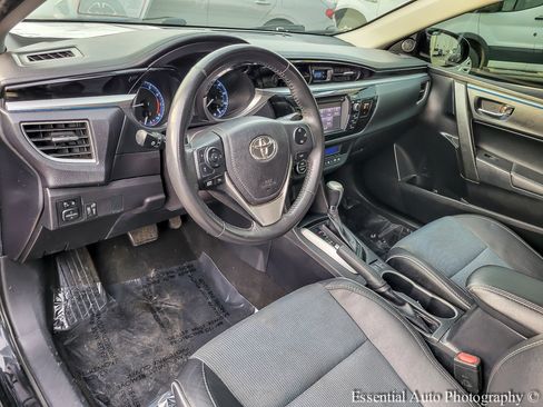 Used 2016 Toyota Corolla S image 8