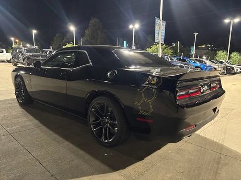 Used 2022 Dodge Challenger R/T Scat Pack RWD image 8