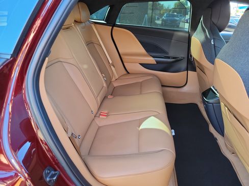 Used 2023 Lucid Air Touring image 23