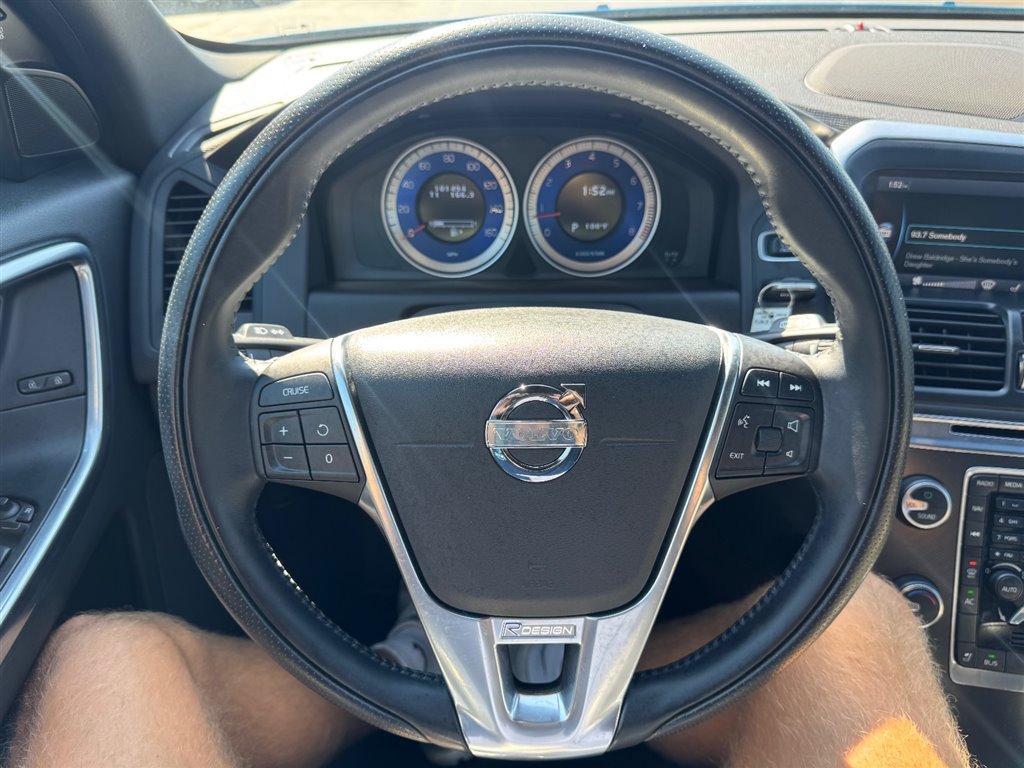Used 2013 Volvo XC60 T6 AWD/4WD image 11