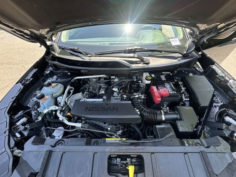 Used 2026 Nissan Rogue S FWD image 28