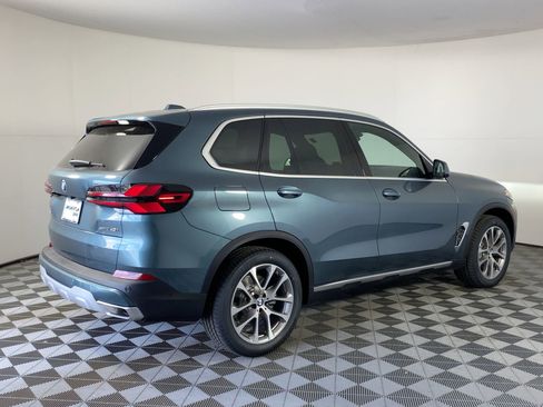 Used 2026 BMW X5 sDrive40i w/ Premium Package RWD image 7
