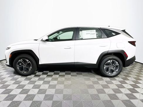 New 2026 Hyundai Tucson Blue SE AWD/4WD image 3