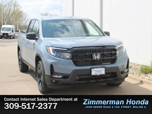 New 2026 Honda Ridgeline Black Edition image 3