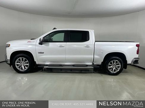 Used 2022 Chevrolet Silverado 1500 LT AWD/4WD image 9