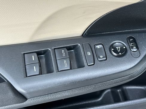 Used 2017 Honda Civic LX image 13