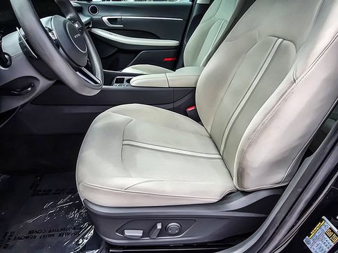 Used 2024 Hyundai Sonata SEL FWD image 12