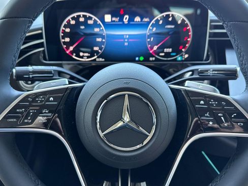 New 2026 Mercedes-Benz E 450 4MATIC Sedan image 11