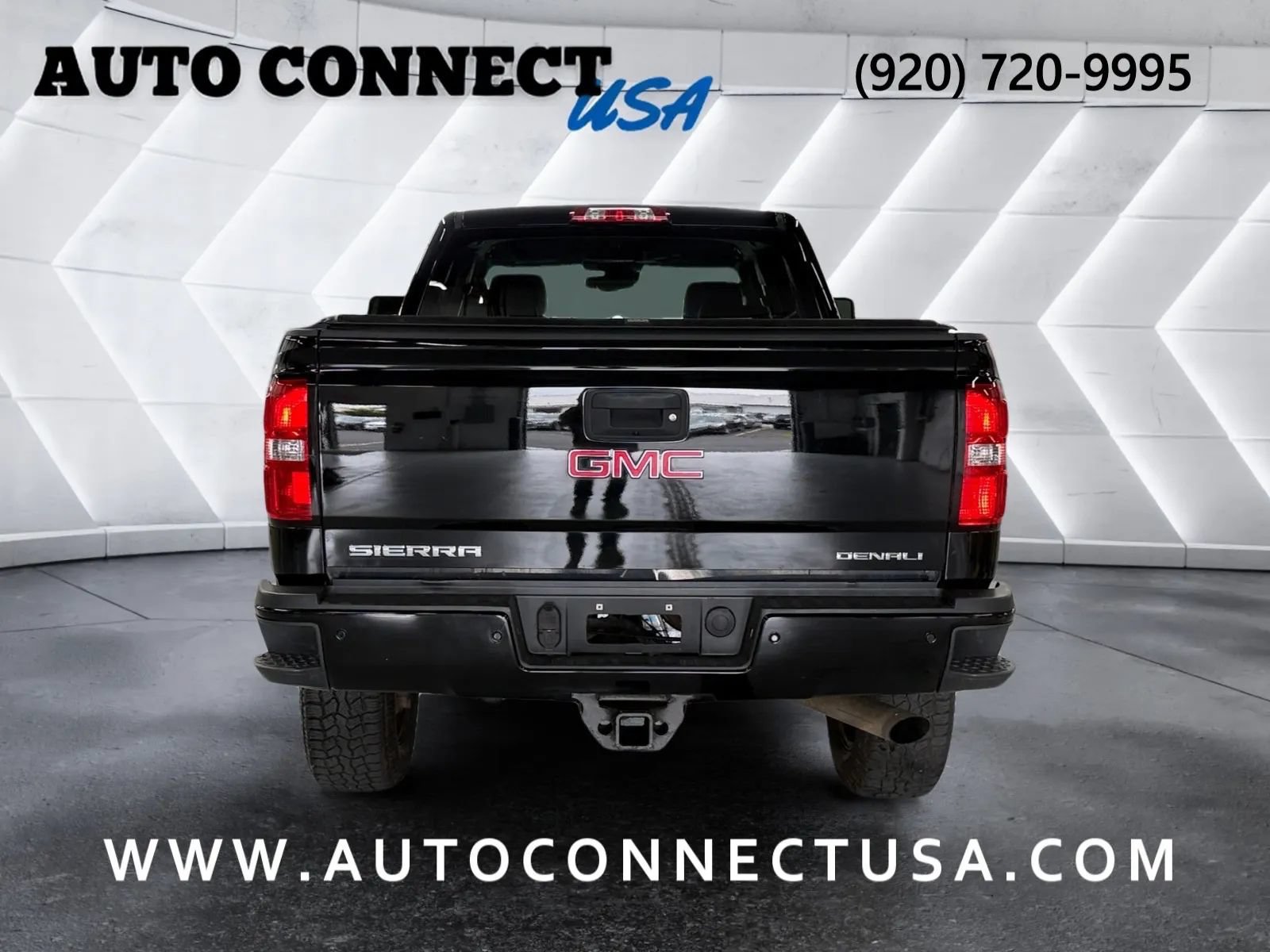 Used 2018 GMC Sierra 2500 Denali w/ Snow Plow Prep Package AWD/4WD image 5