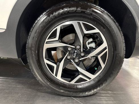 Certified 2023 Kia Sportage LX image 16