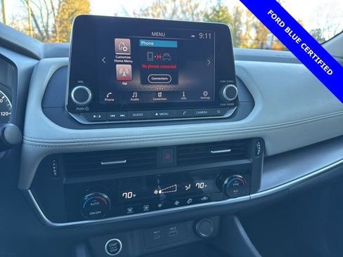 Used 2023 Nissan Rogue SV image 19