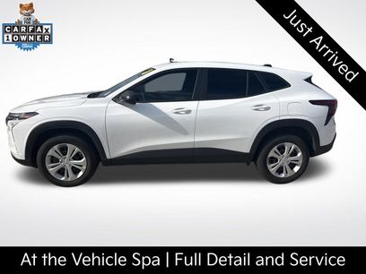 Used 2025 Chevrolet Trax LS