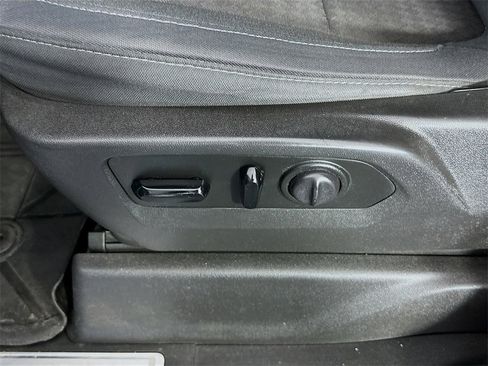 Used 2019 Chevrolet Silverado 1500 LT Trail Boss w/ Convenience Package image 19