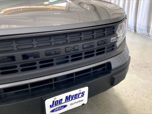 Used 2022 Ford Bronco Sport AWD/4WD image 7