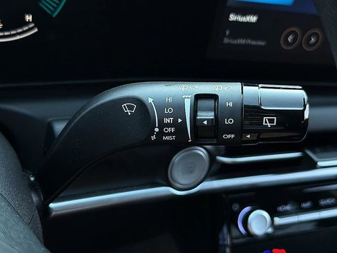 Certified 2025 Hyundai Tucson SEL FWD image 18