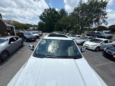 Used 2026 RAM 1500 Limited w/ Body Color Bumper Group AWD/4WD image 12
