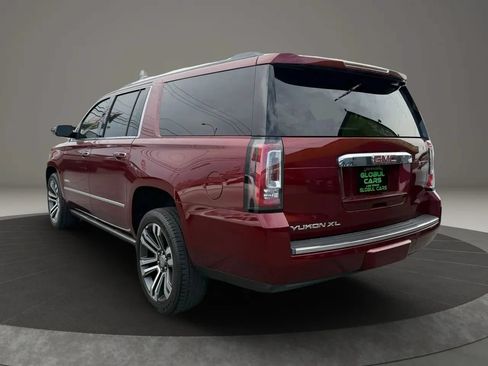Used 2019 GMC Yukon XL Denali w/ Open Road Package AWD/4WD image 7