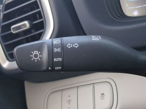 New 2026 Hyundai Venue SEL FWD image 27