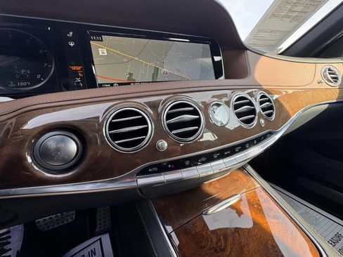 Used 2016 Mercedes-Benz S 550 4MATIC Sedan w/ Sport Package image 23