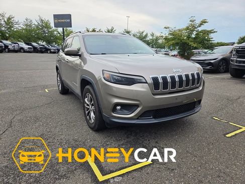 Used 2019 Jeep Cherokee Latitude Plus AWD/4WD image 1