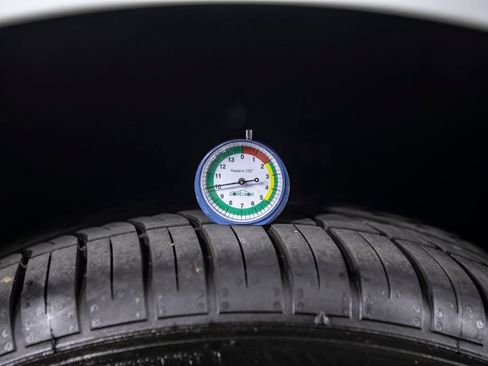 Used 2020 Land Rover Range Rover Evoque R-Dynamic HSE AWD/4WD image 45