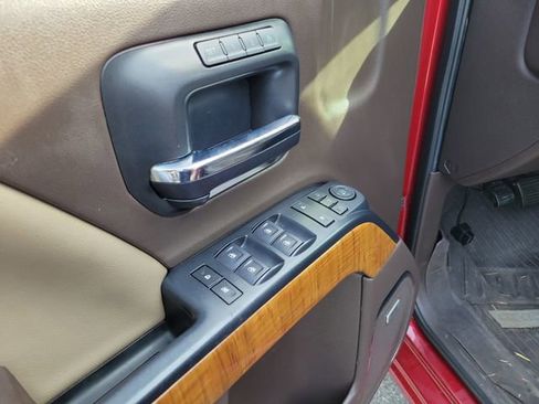 Used 2018 GMC Sierra 1500 SLT image 9