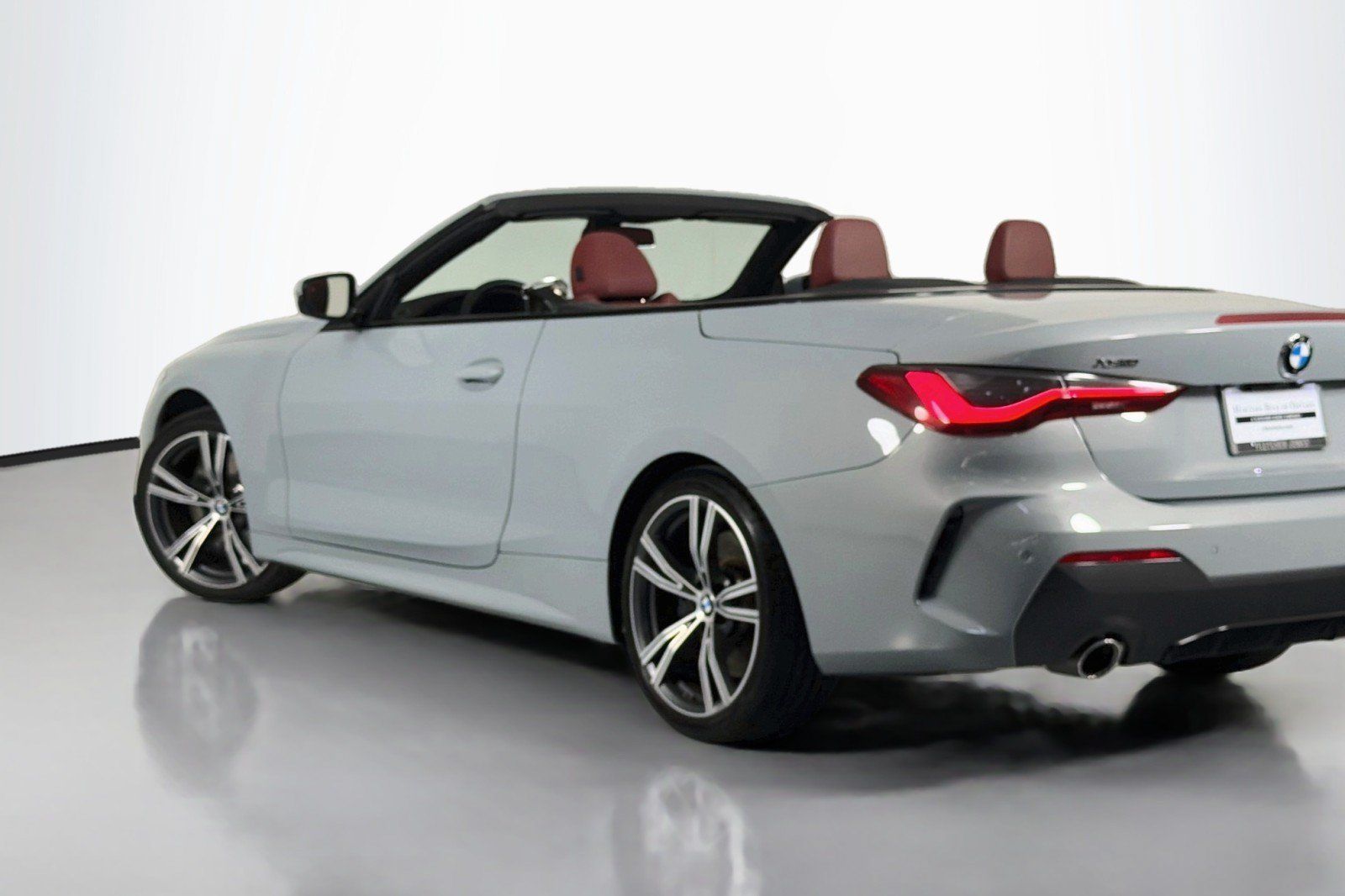 Used 2023 BMW 430i xDrive Convertible w/ M Sport Package AWD/4WD image 15
