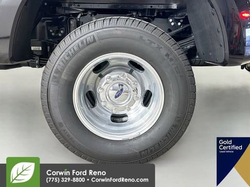 Certified 2026 Ford F350 Platinum AWD/4WD image 36