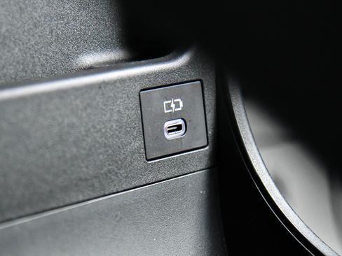 Used 2024 Toyota bZ4X AWD w/ Weather Package image 30