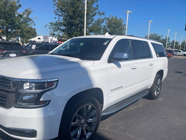 Used 2020 Chevrolet Suburban Premier AWD/4WD image 4
