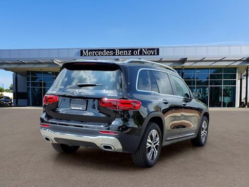 Certified 2025 Mercedes-Benz GLB 250 4MATIC image 5