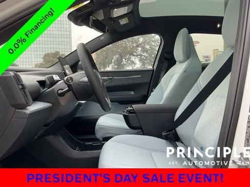 New 2026 Volvo EX30 Ultra image 25