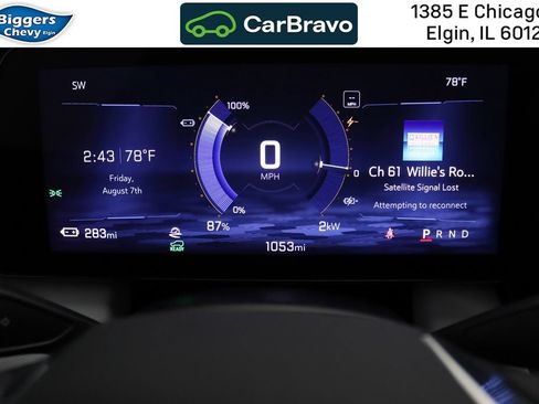 Certified 2025 Chevrolet Equinox EV LT FWD image 17