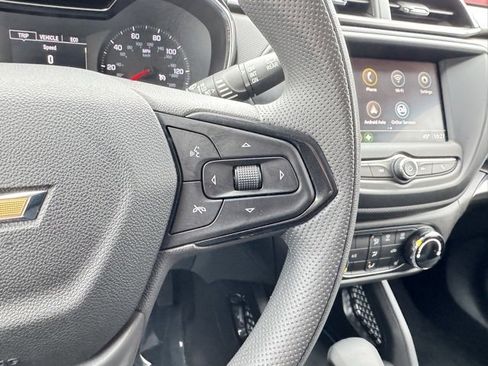 Certified 2022 Chevrolet TrailBlazer LT w/ LPO, Blackout Package image 24