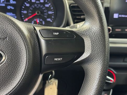 Used 2021 Kia Rio LX image 30