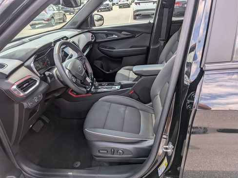 Used 2023 Chevrolet TrailBlazer RS w/ Sun and Liftgate Package AWD/4WD image 11