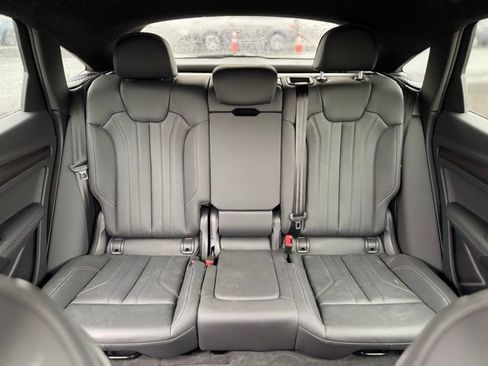 Certified 2025 Audi Q5 2.0T Premium Plus image 22