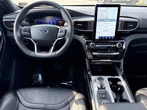 Used 2023 Ford Explorer ST w/ Equipment Group 401A image 2