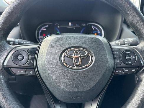 Certified 2023 Toyota RAV4 Hybrid XLE image 23