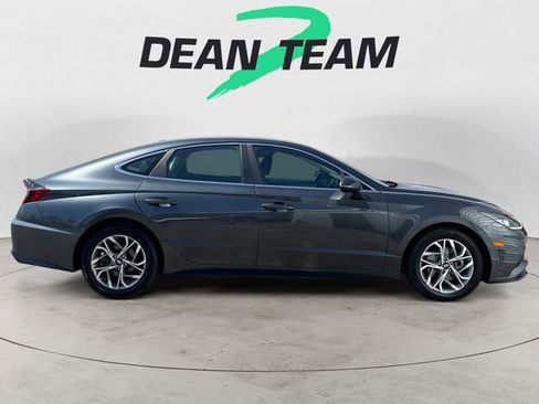 Used 2023 Hyundai Sonata SEL w/ Preferred Accessory Package FWD image 9