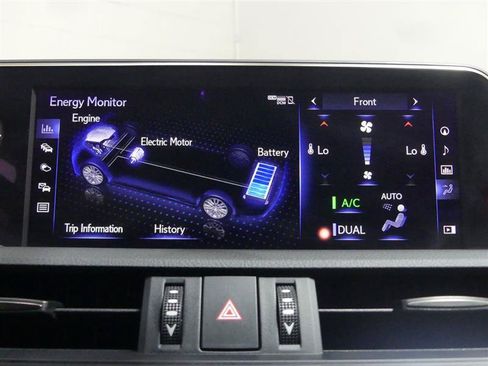 Used 2019 Lexus ES 300h w/ Accessory Package FWD image 45