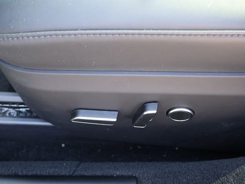 Used 2023 Tesla Model S Standard Range image 34