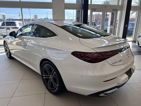 Used 2024 Mercedes-Benz CLE 300 4MATIC Coupe image 5