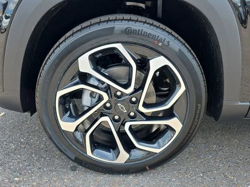 New 2026 Chevrolet Trax RS w/ Driver Confidence Package FWD image 9